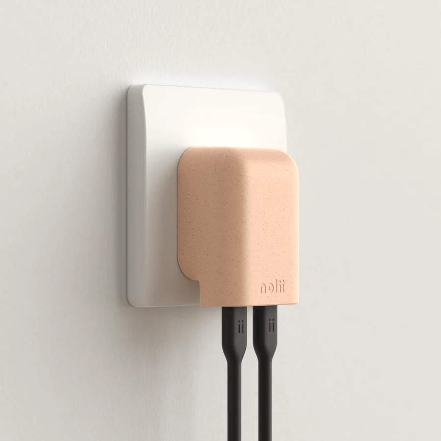 Nolii charging plug