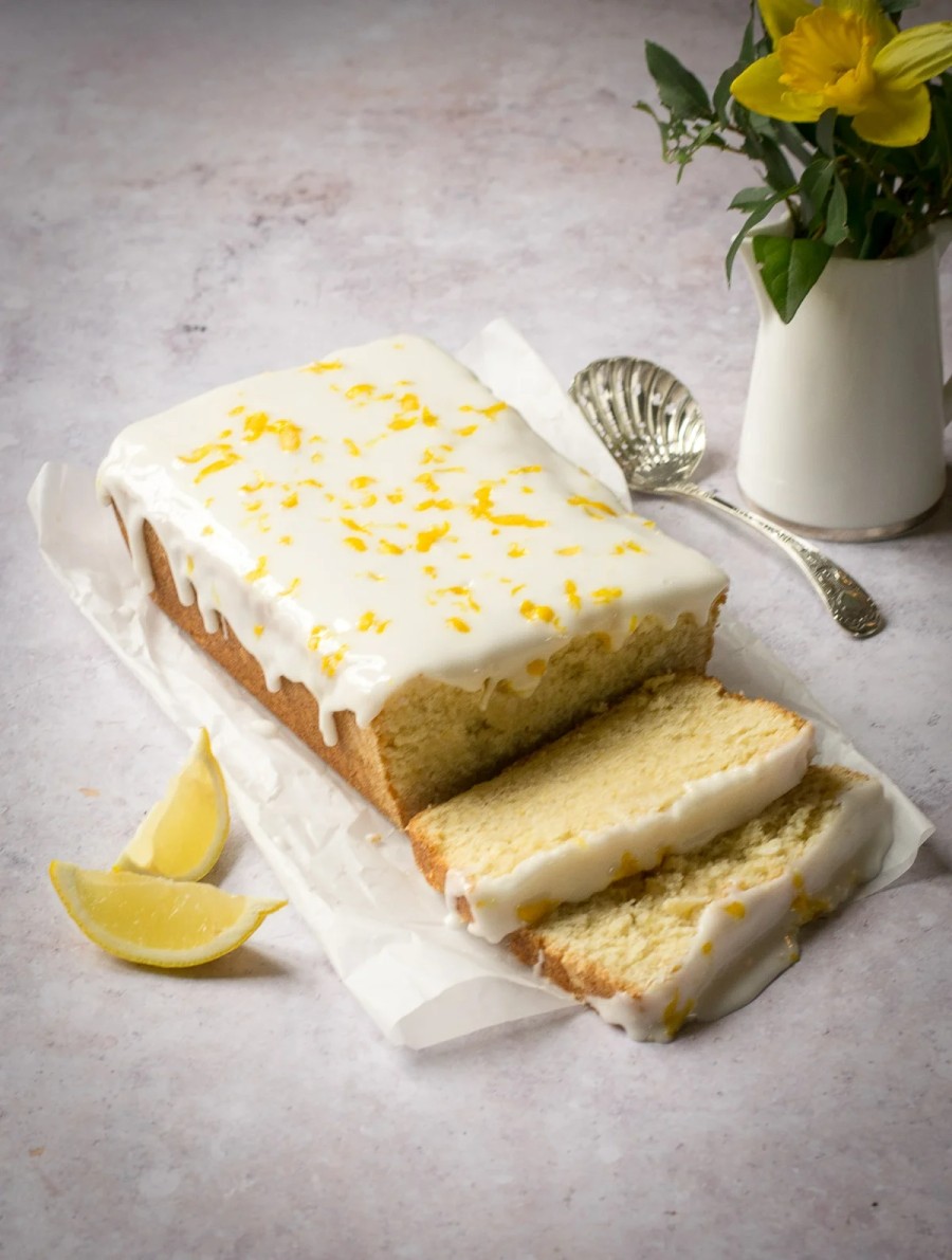 a slice of (vegan) lemon drizzle cake