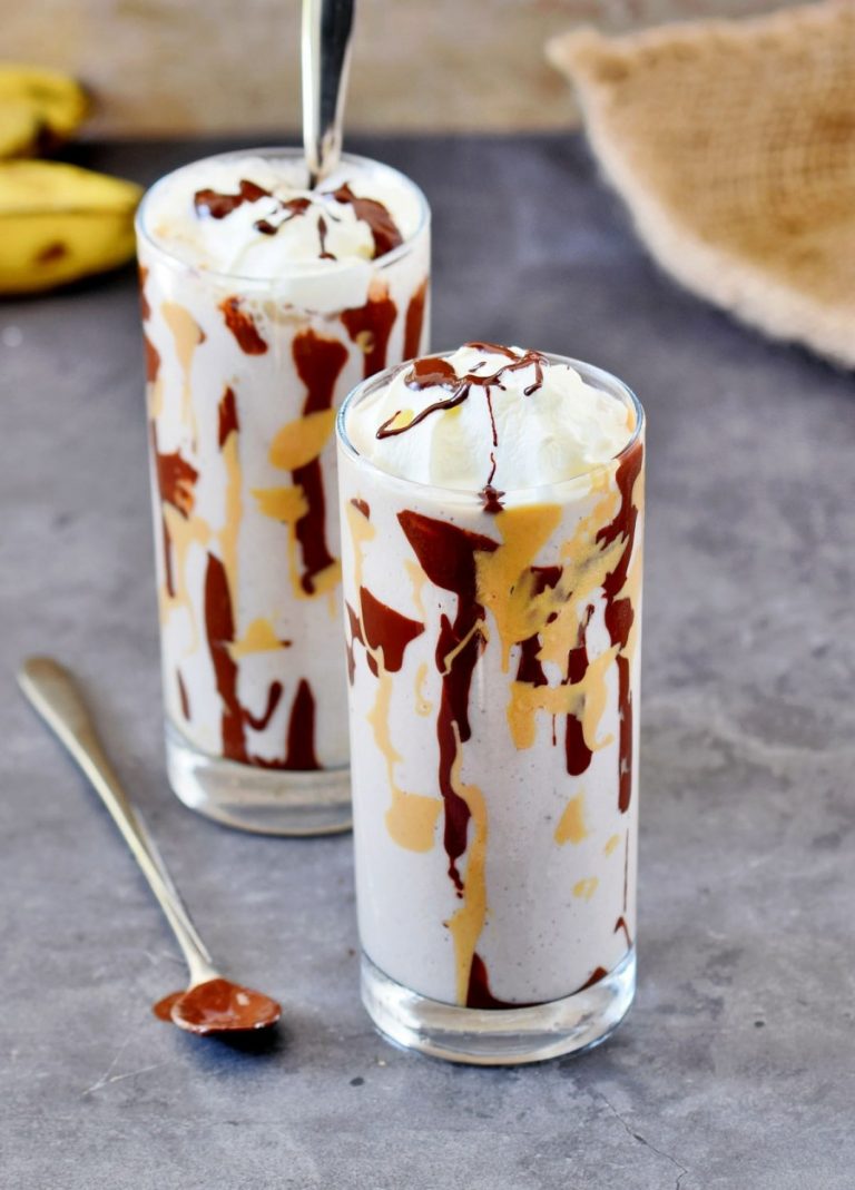homemade vegan banana milkshakes