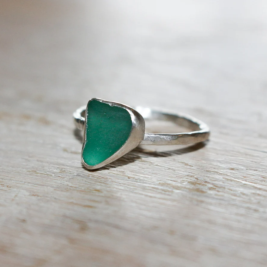 recycled sterling silver seaglass ring 