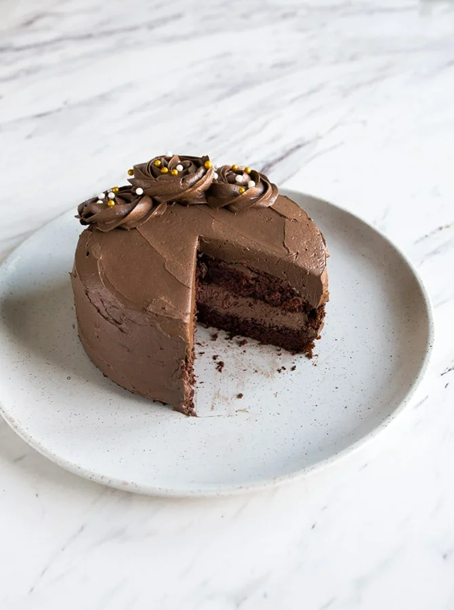 vegan chocolate mini cake