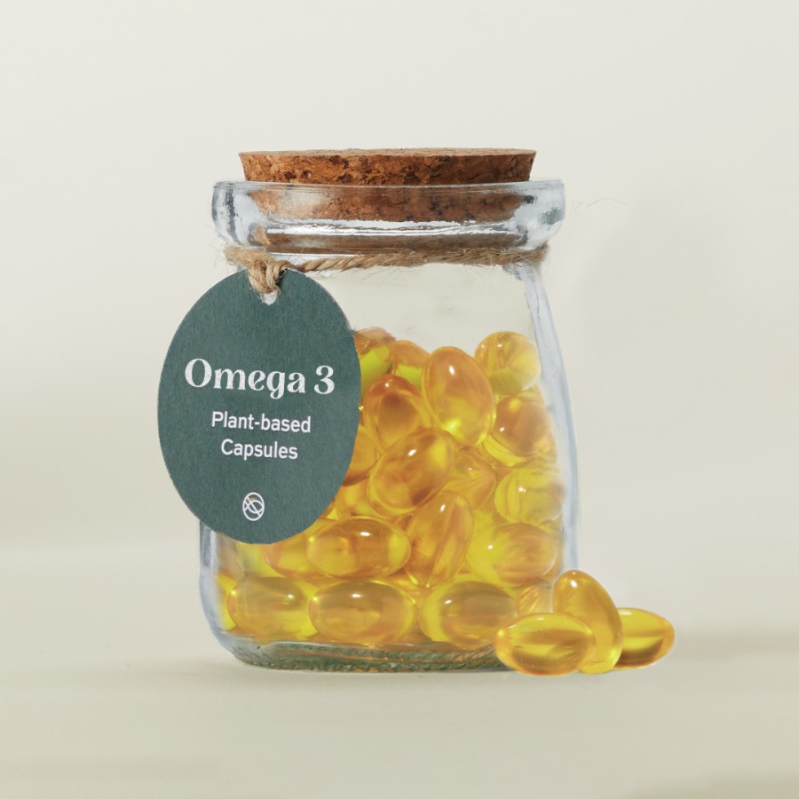 omega 3 supplements in glass jars (with refills)