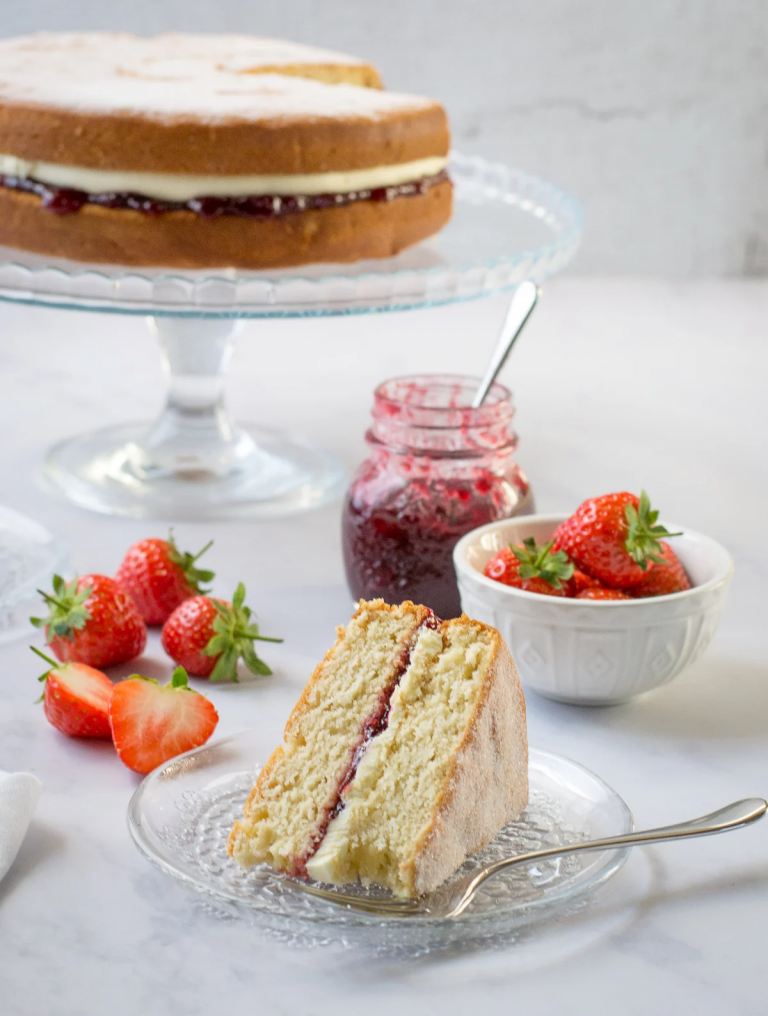 vegan Victoria sponge cake