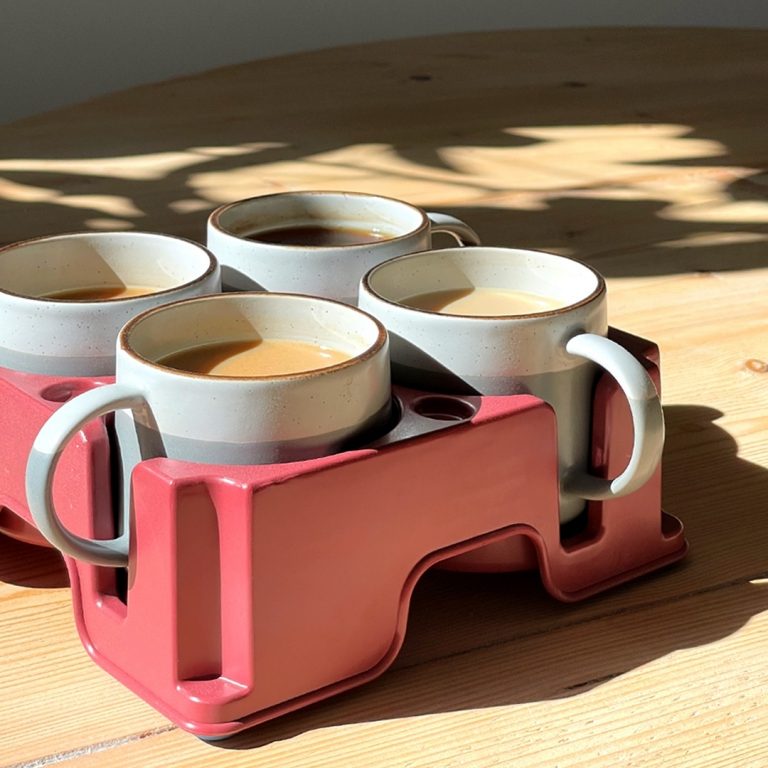 Muggi cup holder