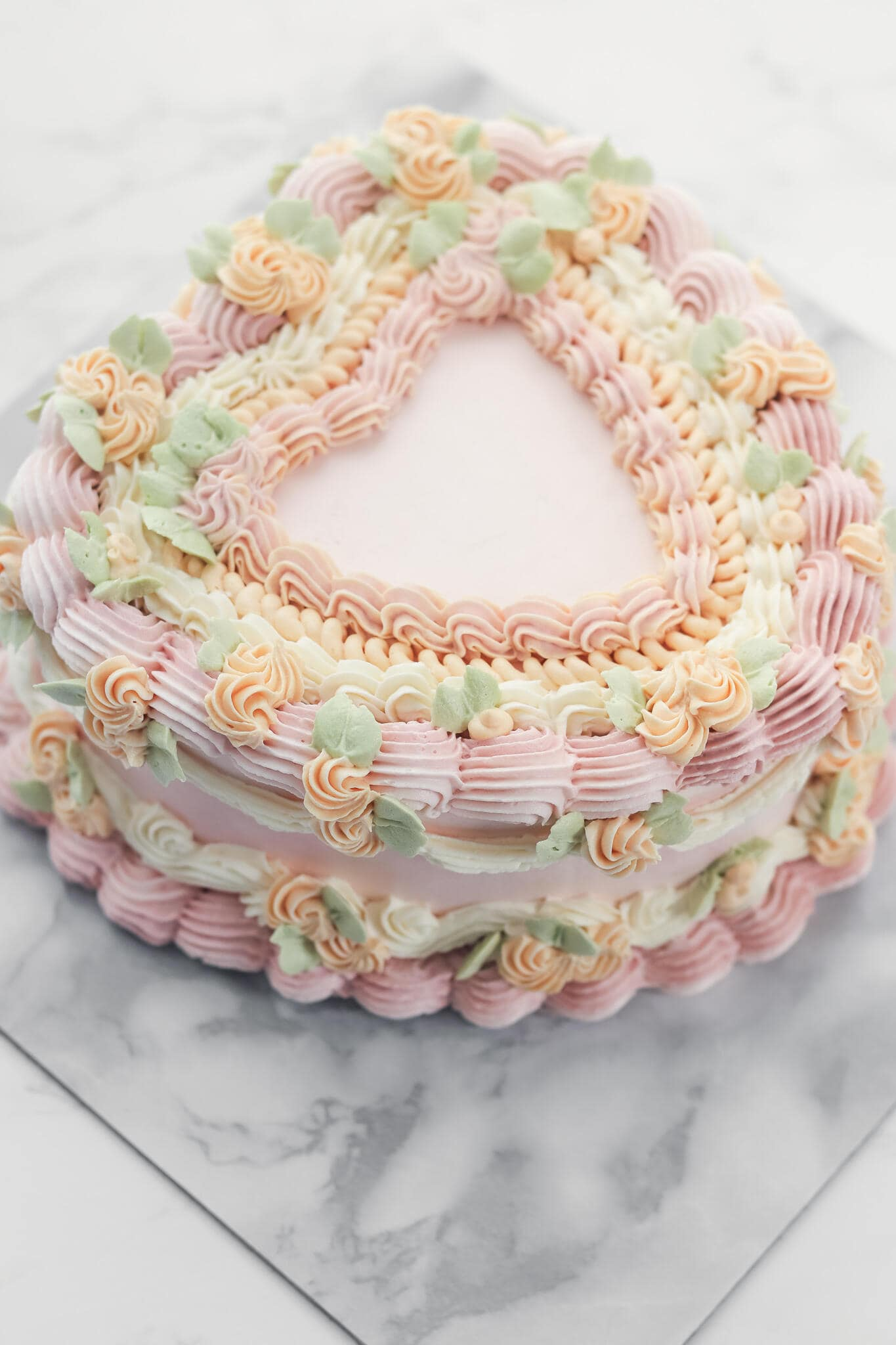vegan vintage heart cake