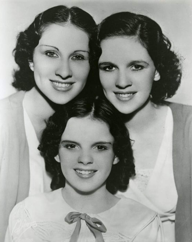 the Gumm sisters