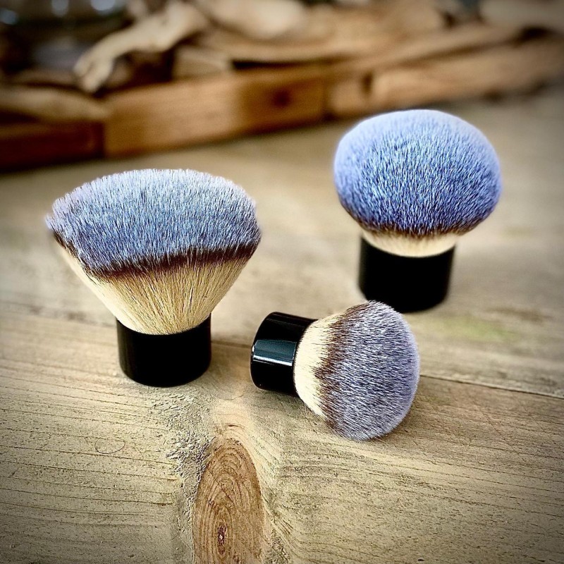 vegan make-up brushes
