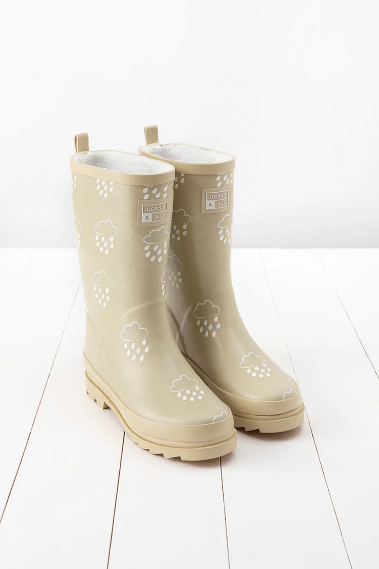natural rubber wellies