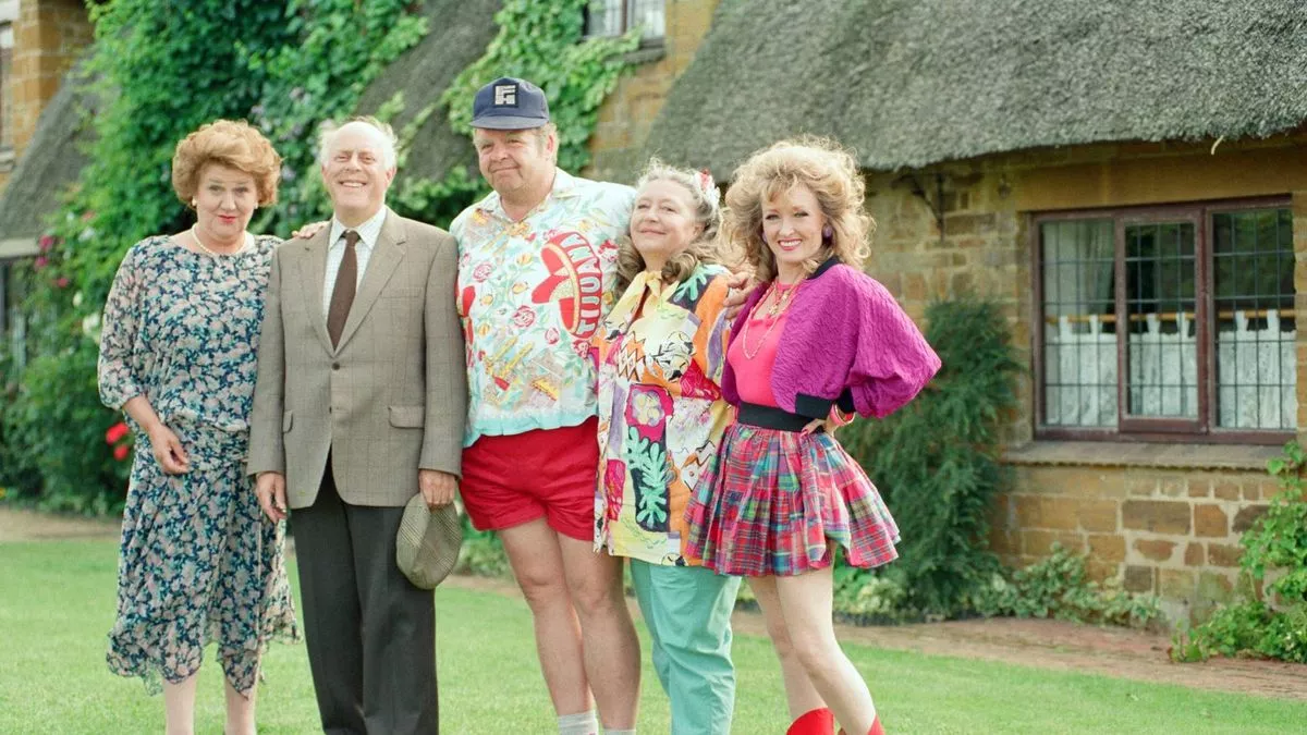 keeping up appearances cast