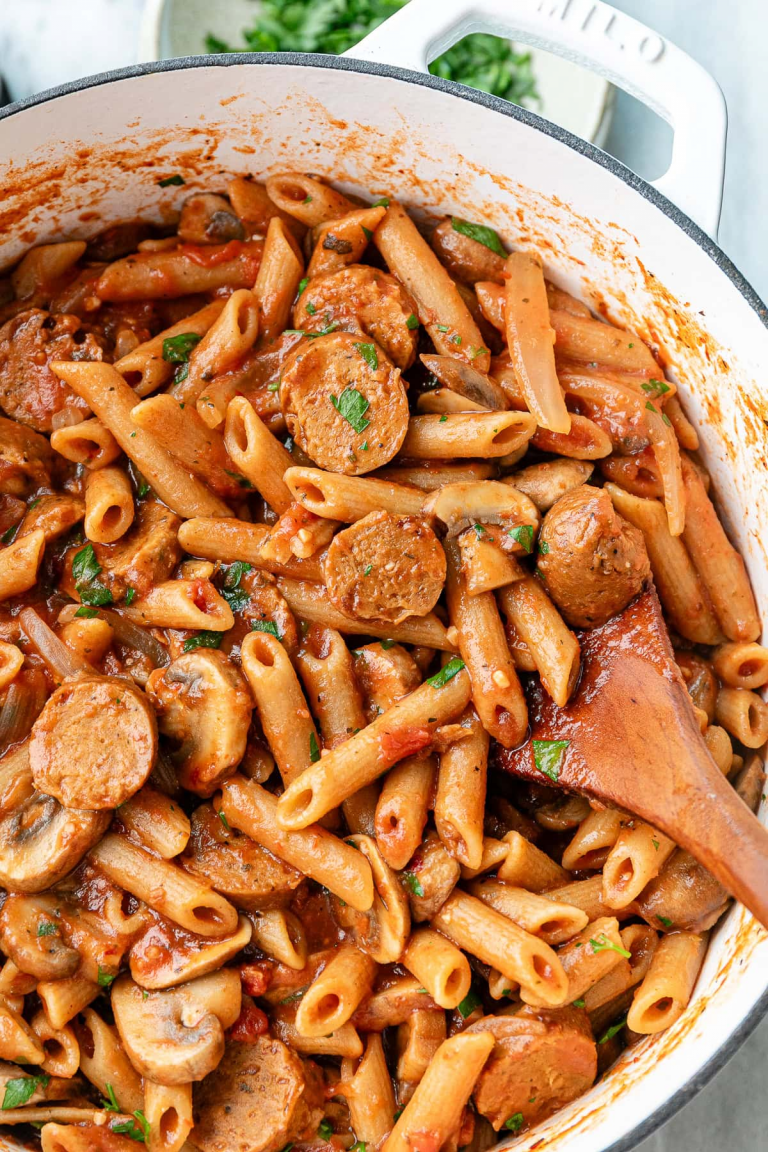 mushroom and vegan sausage pasta