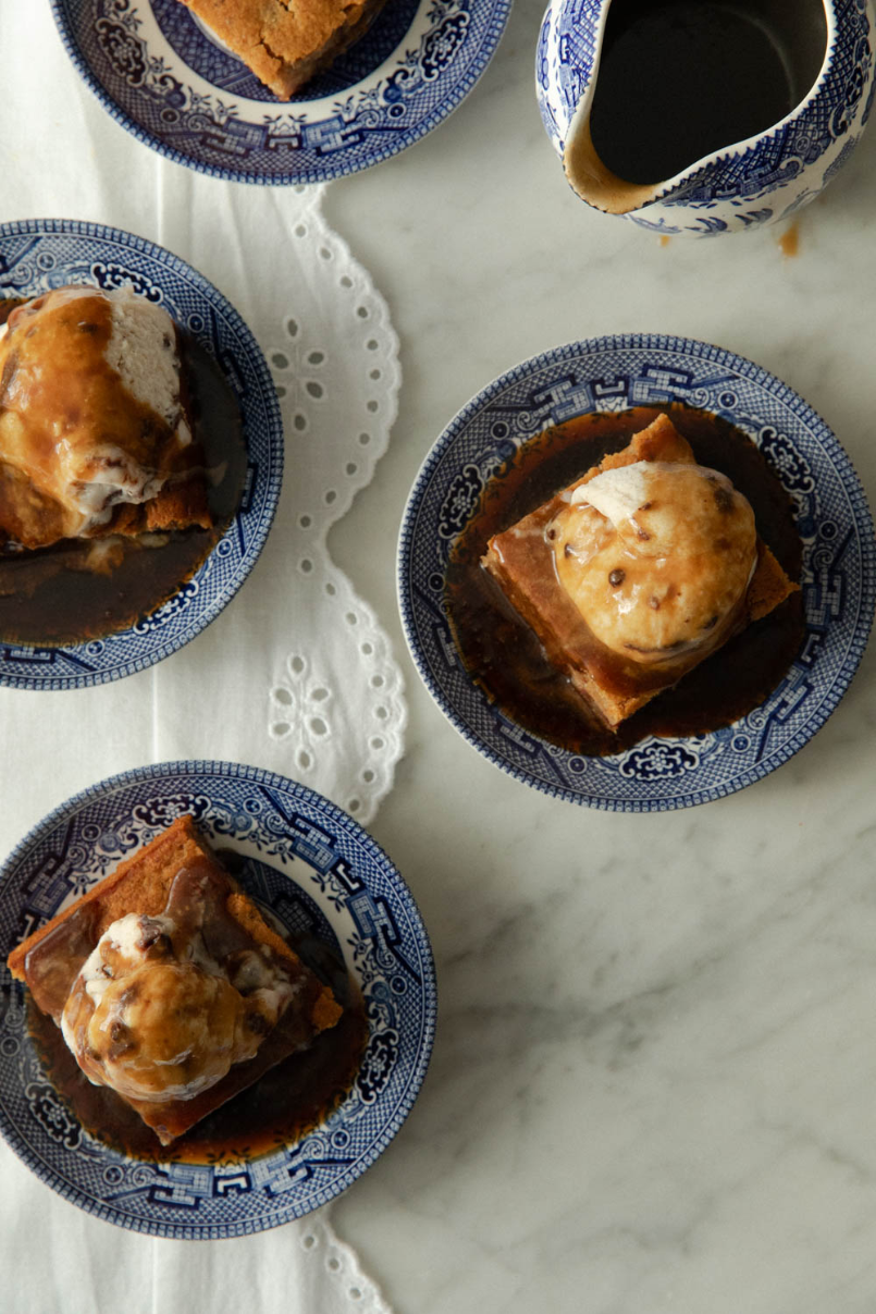 vegan sticky toffee pudding