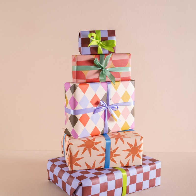 Good Tuesday gift wraps