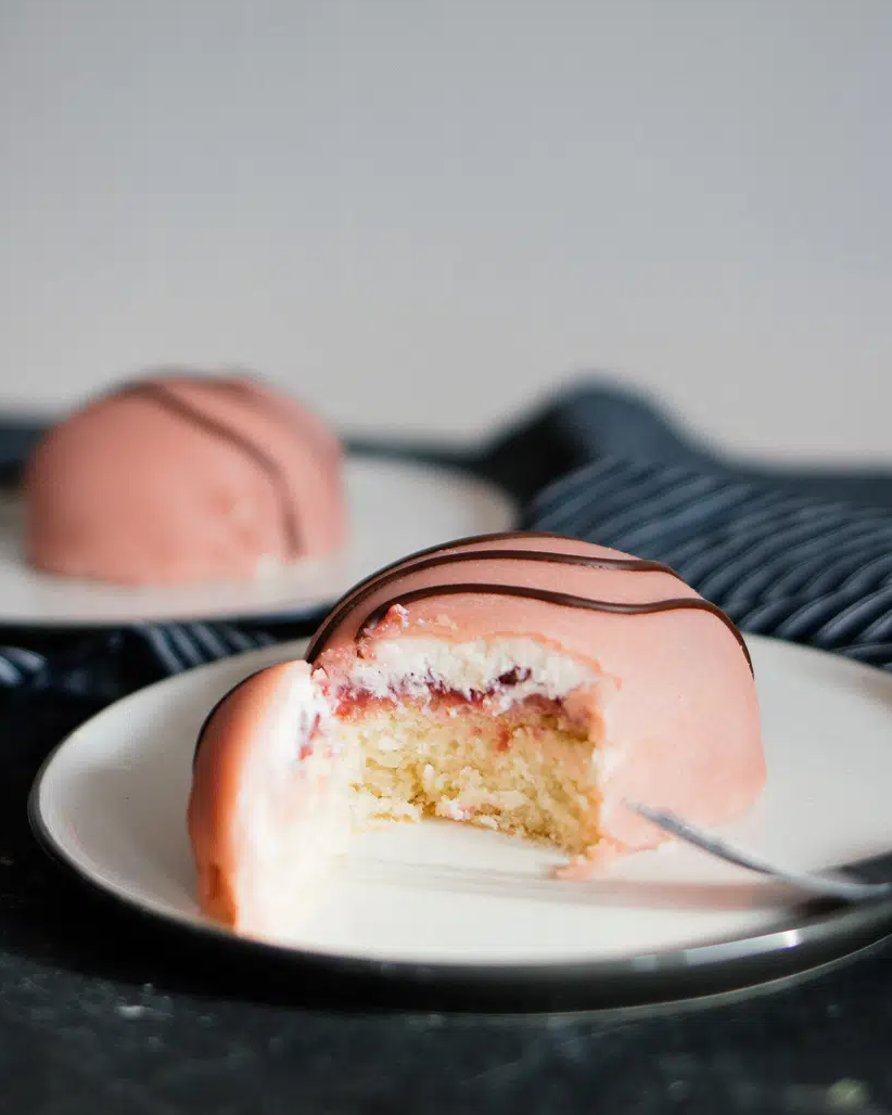 vegan Swedish princess cakes