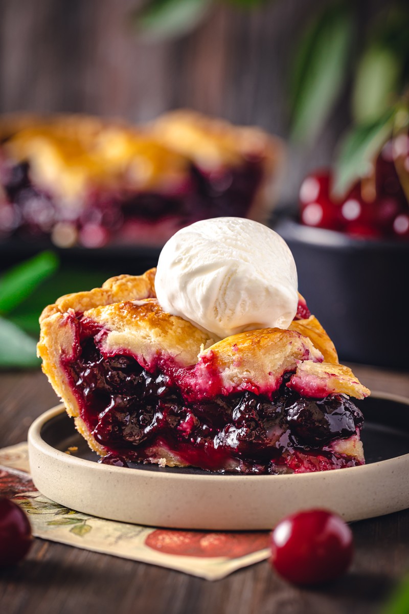 vegan cherry pie 