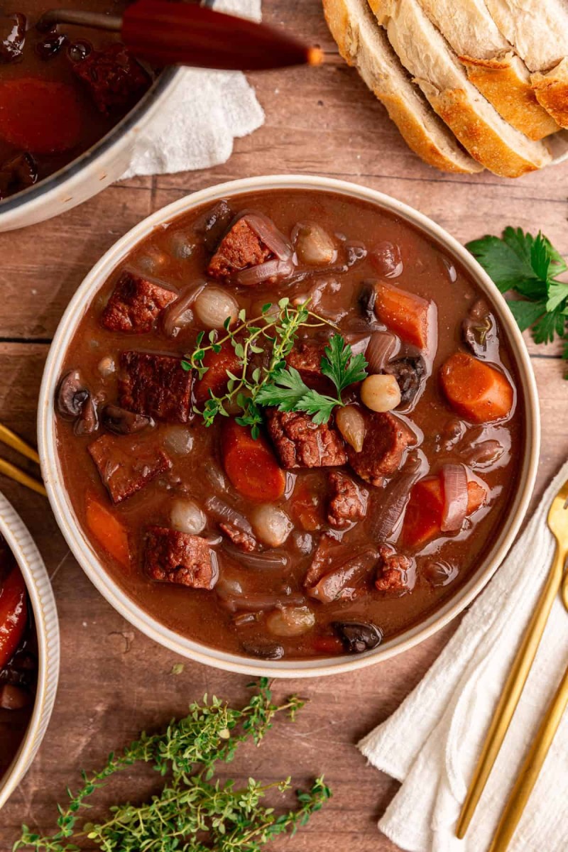 vegan beef bourguignon