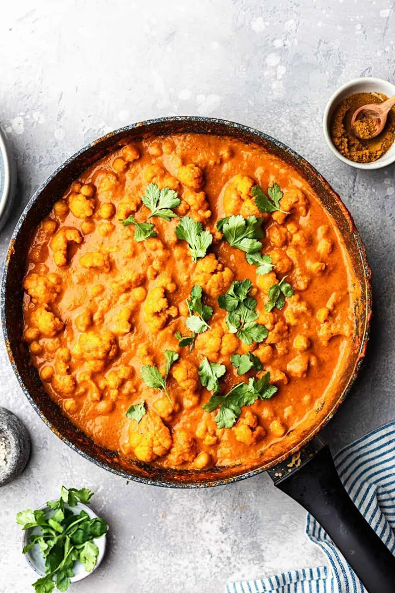 cauliflower chickpea curry