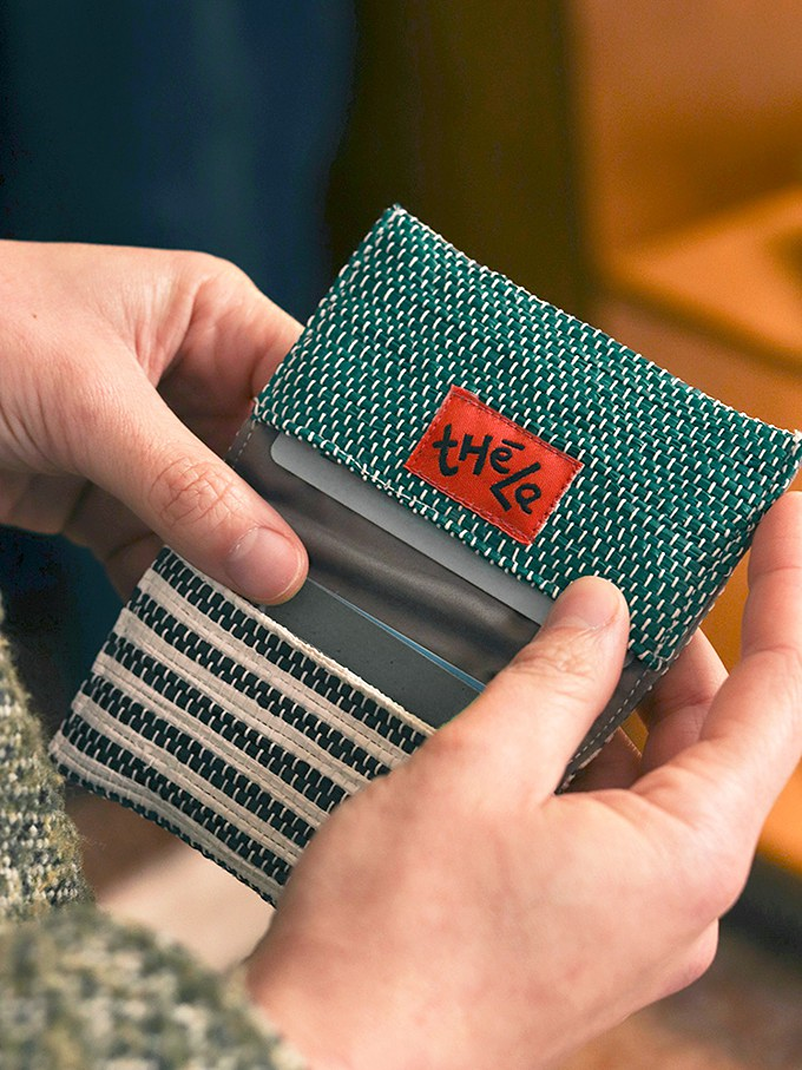 snow pine cardholder