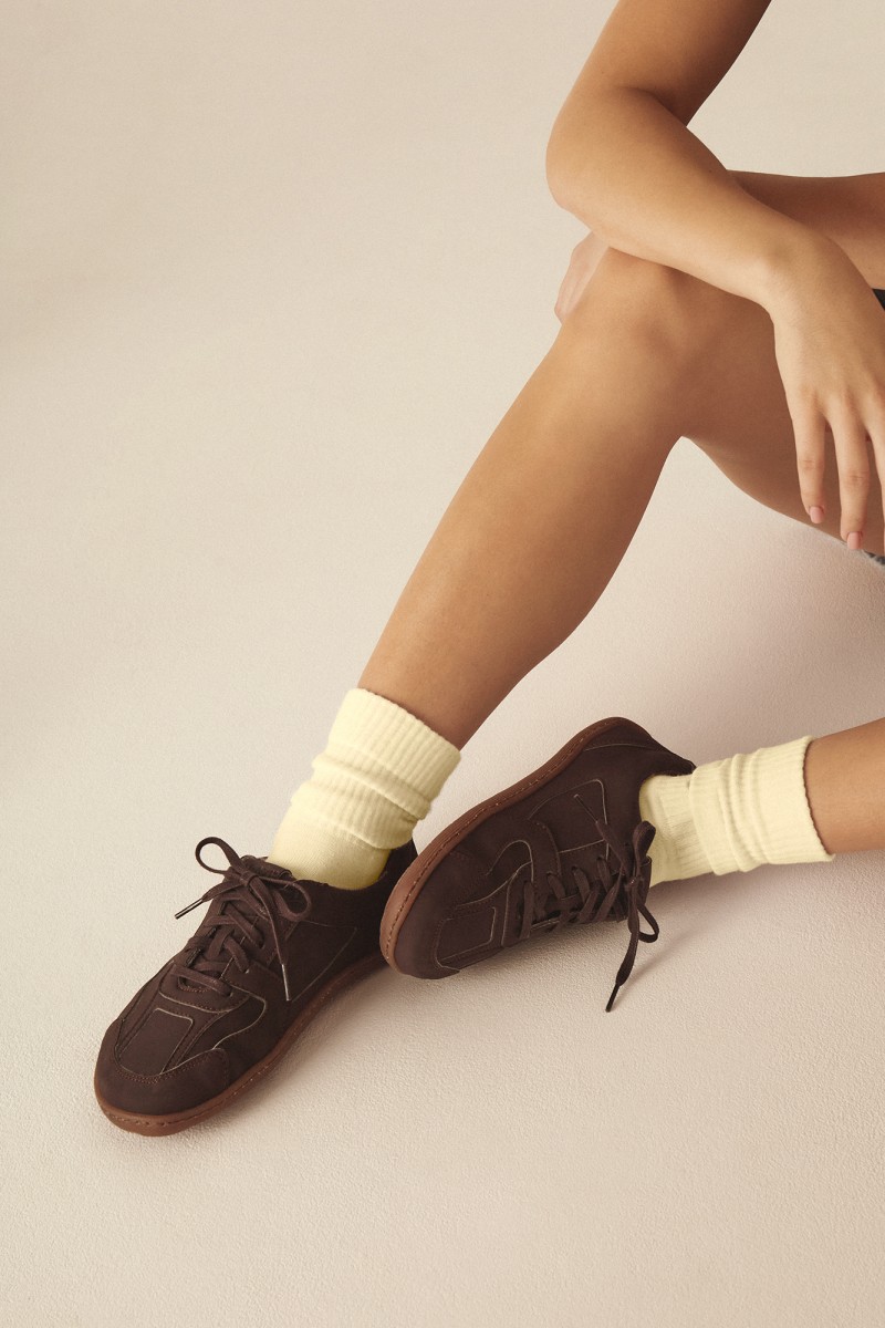 vegan barefoot sneakers