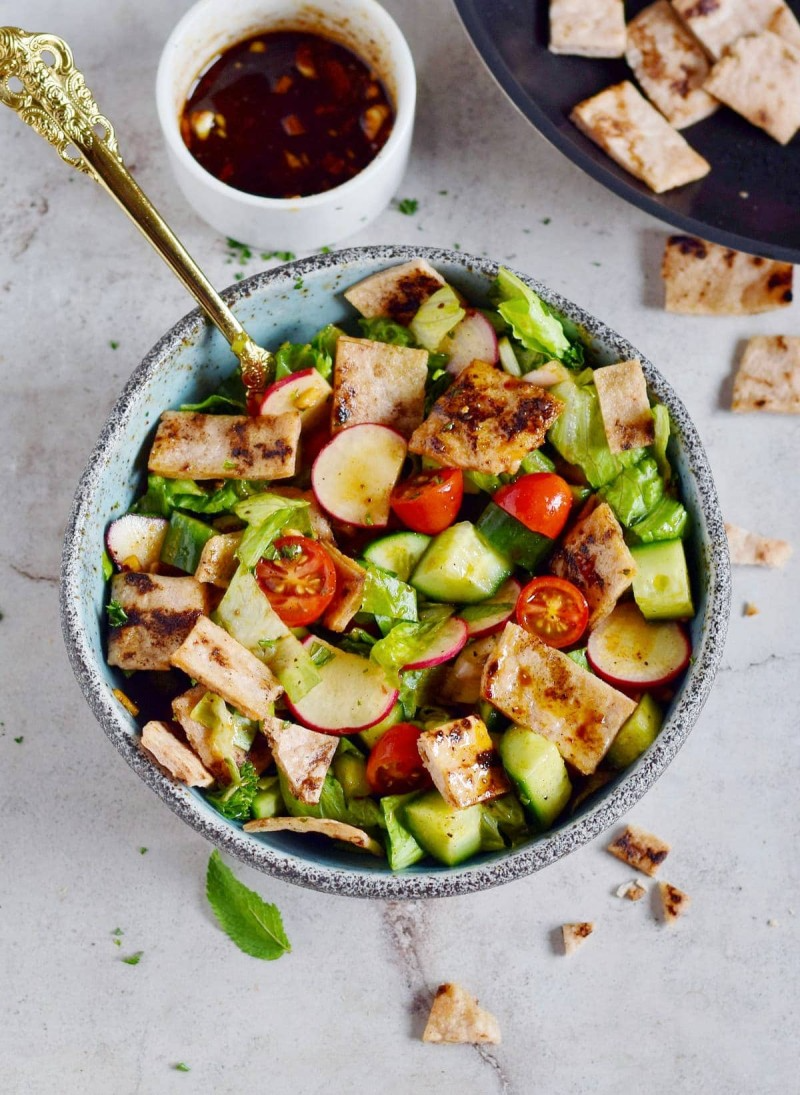 Lebanese fattoush salad