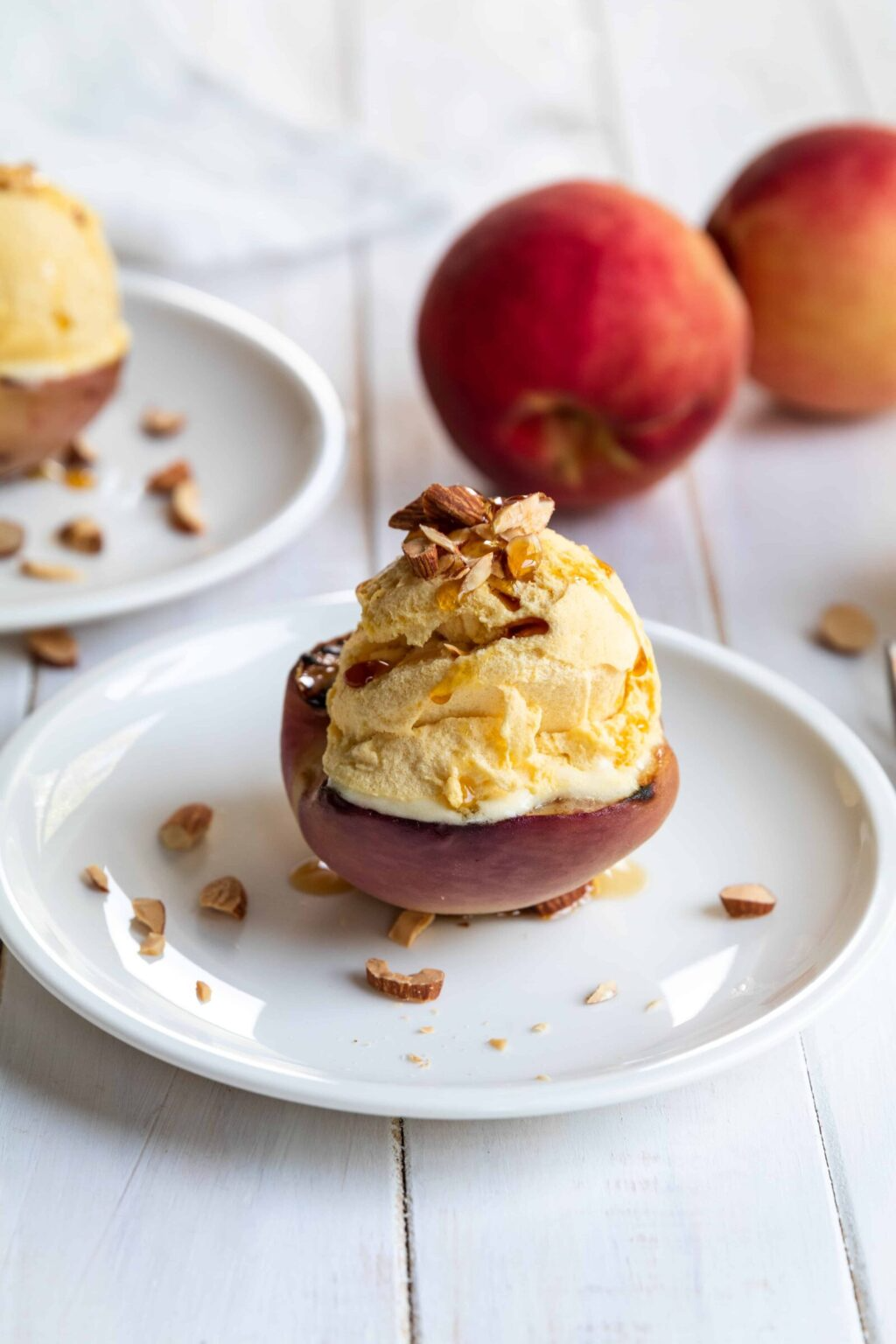 grilled peaches with vegan ice cream