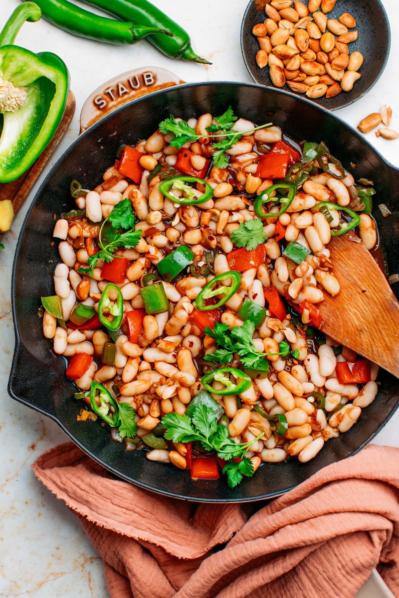 Kung Pao white beans skillet