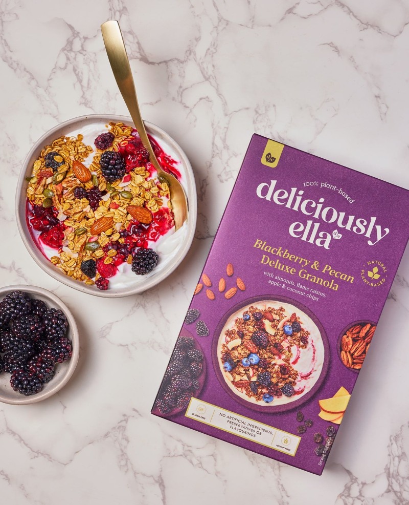 blackberry pecan granola 