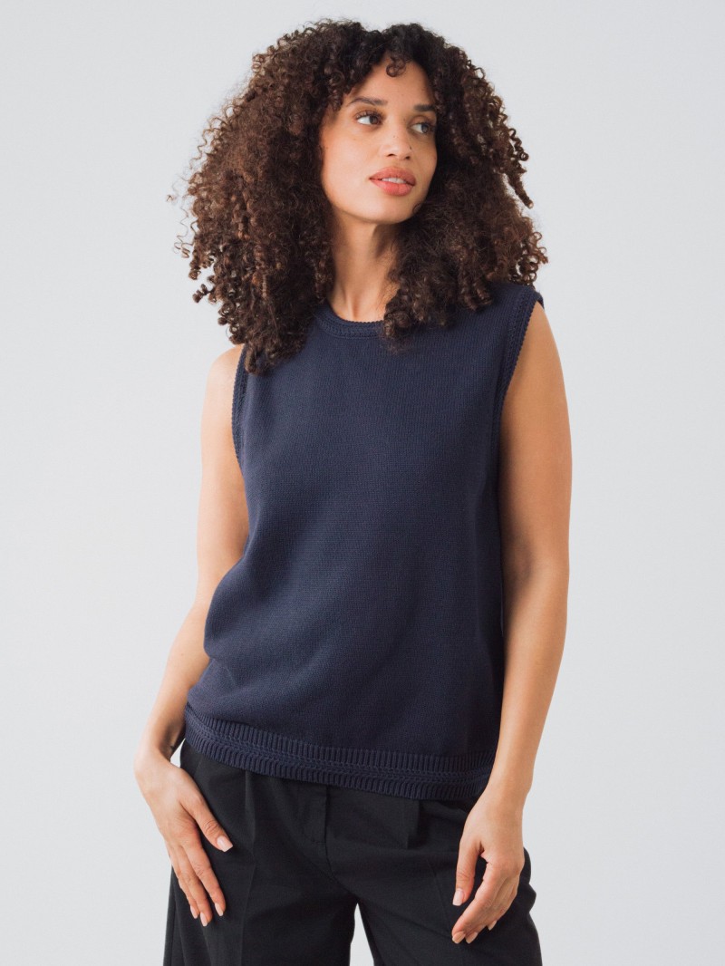 honest basics vest