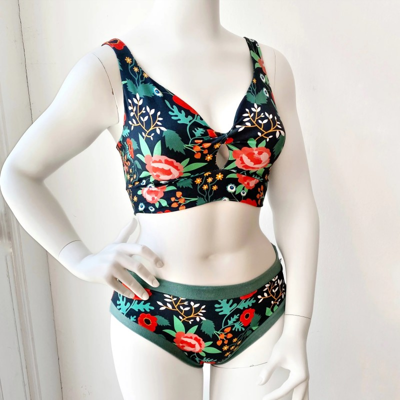 Sprout organic bra and knickers