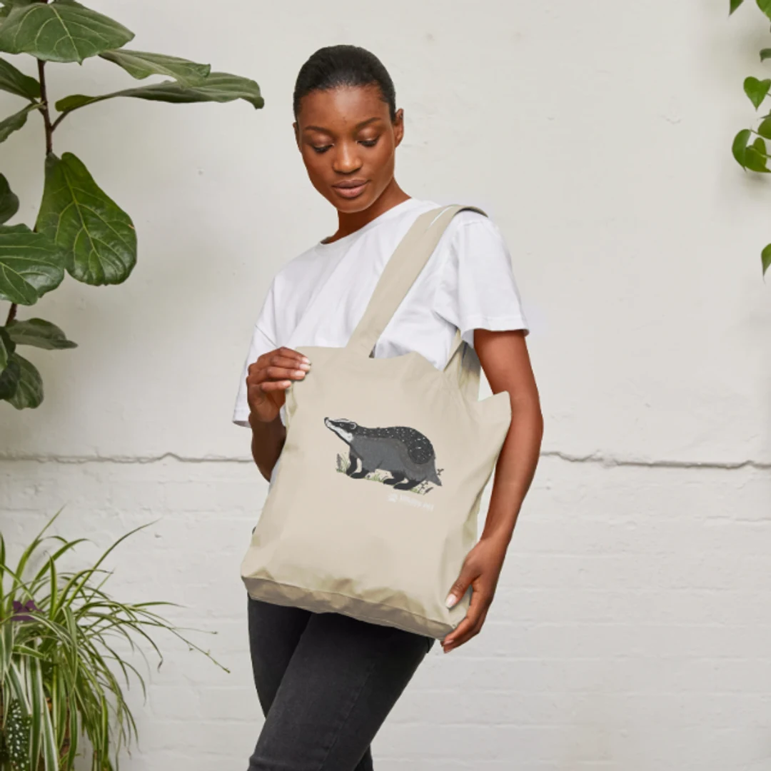 Wildlife Aid tote