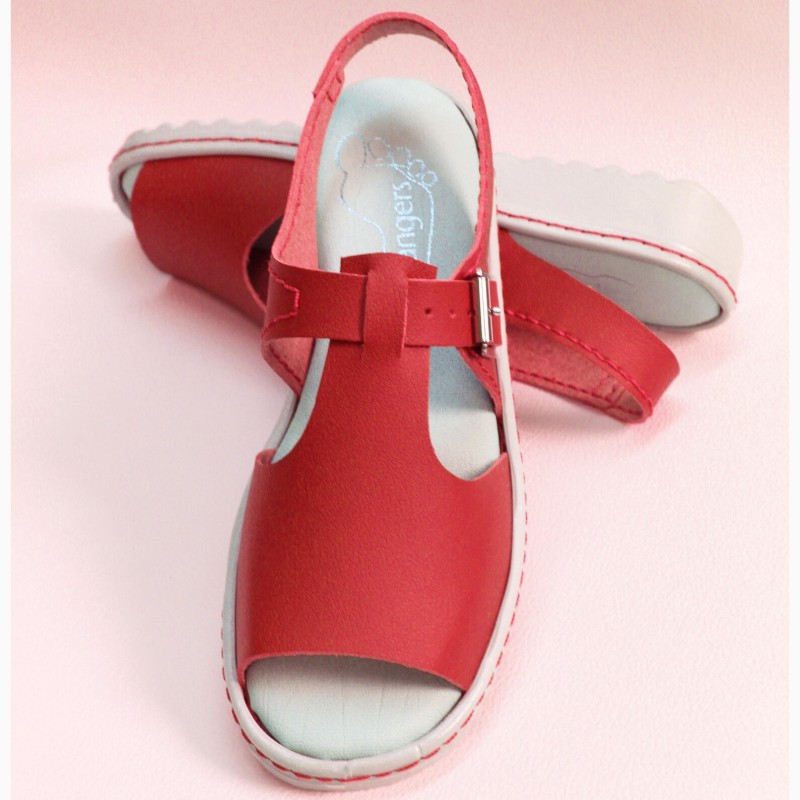 Freerangers vegan sandals